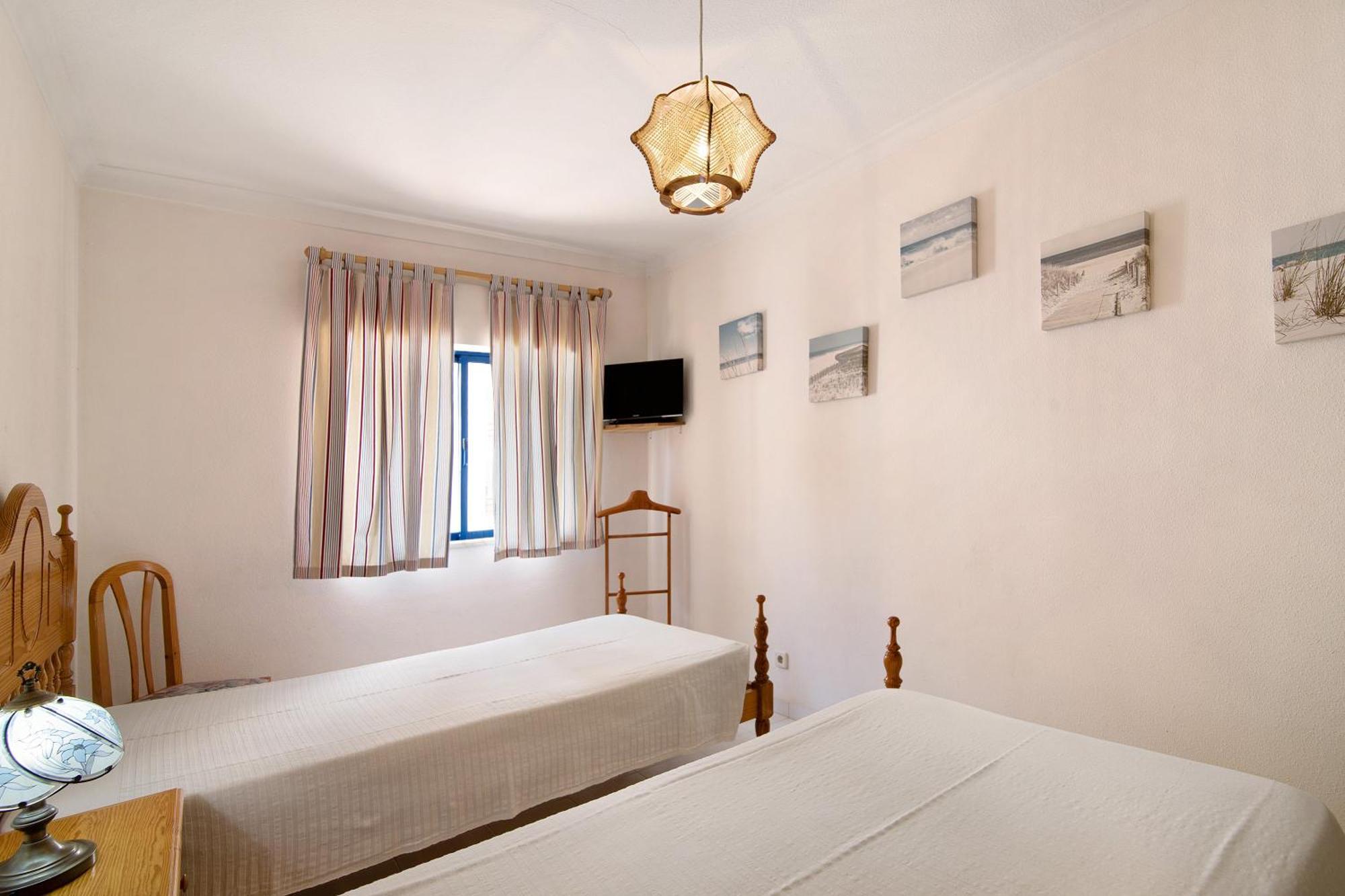 Apartamento T1 Edisol Quarteira Buitenkant foto